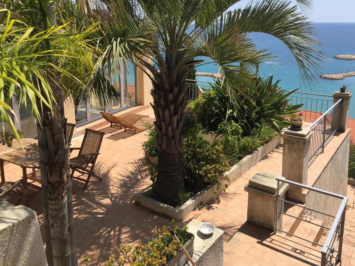 Villa L'Ensoleillee Vue Panoramique Mer, 250 M De La Plage Et Du Centre Ville Menton Exterior photo