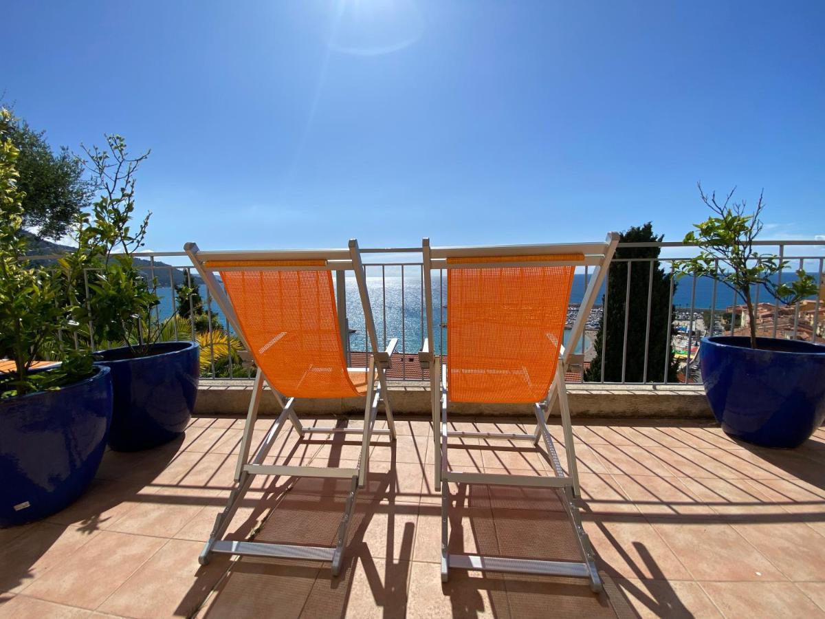 Villa L'Ensoleillee Vue Panoramique Mer, 250 M De La Plage Et Du Centre Ville Menton Exterior photo