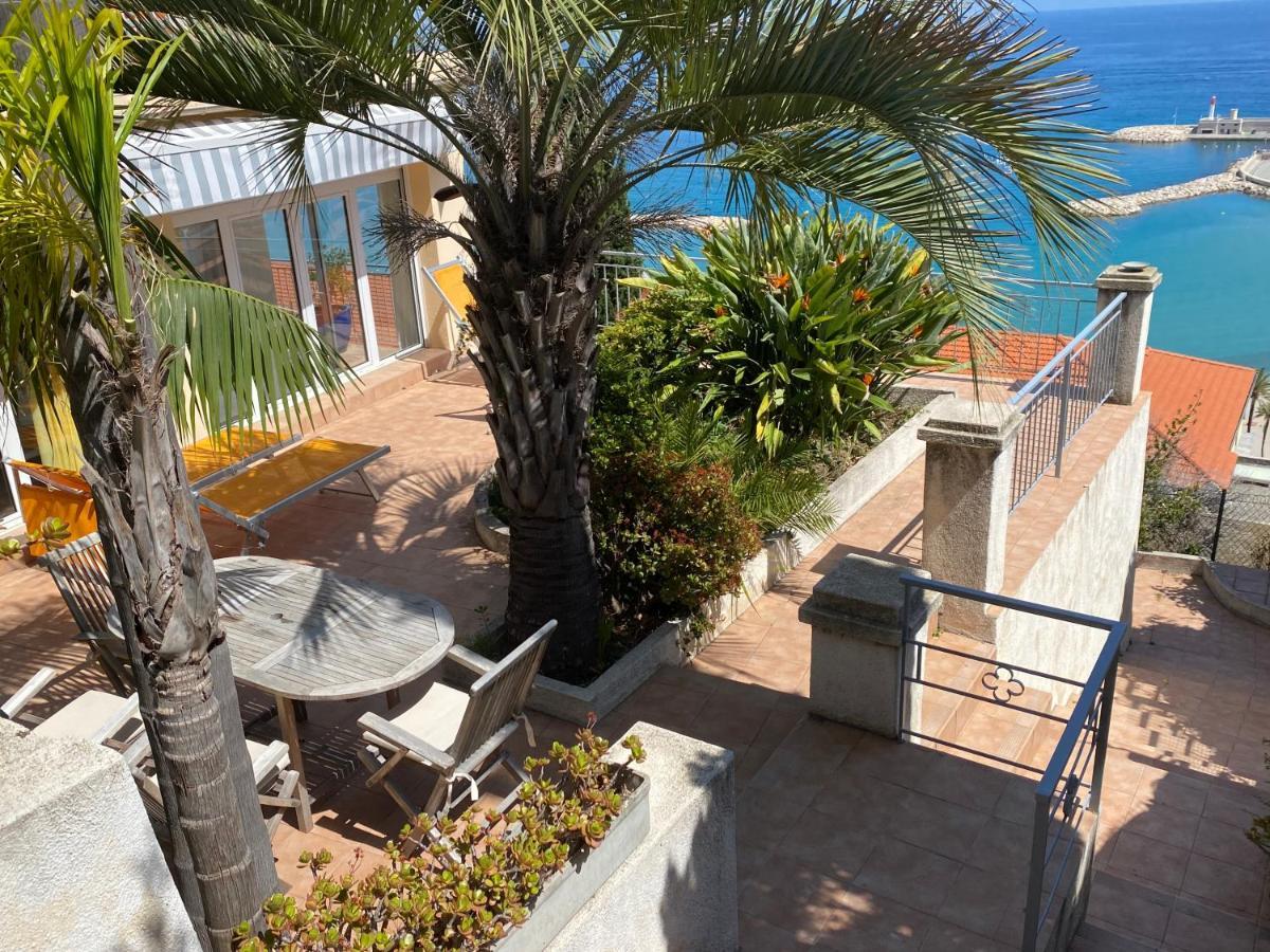 Villa L'Ensoleillee Vue Panoramique Mer, 250 M De La Plage Et Du Centre Ville Menton Exterior photo